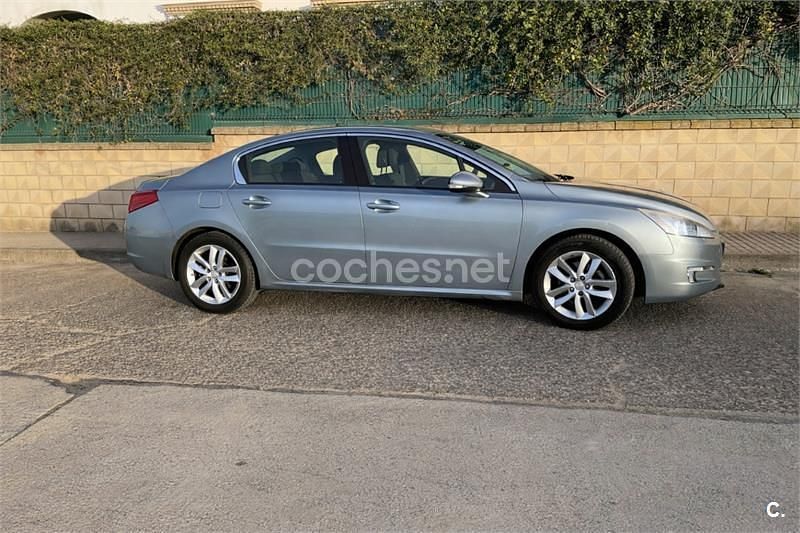 Usado Peugeot 508 Active 156 CV (114 kW) 2013 Gris / plata Berlina