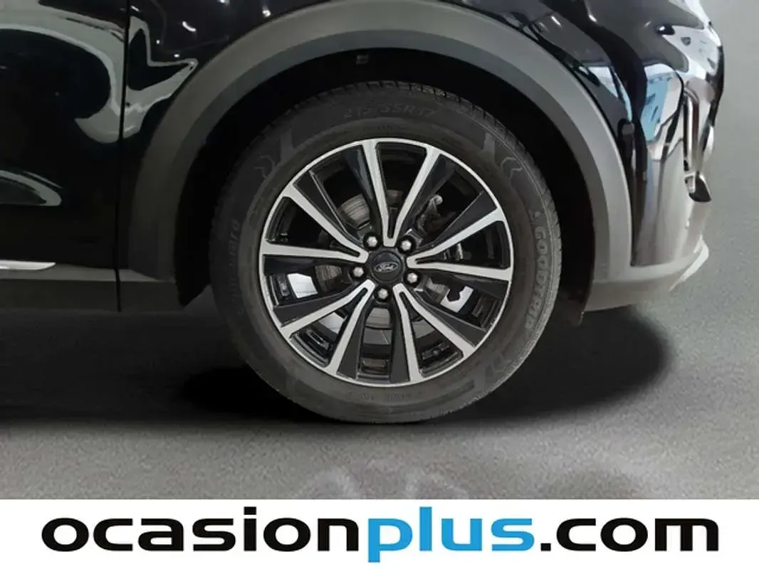 Usado Ford Puma Titanium 125 CV (91 kW) 2022 Negro SUV