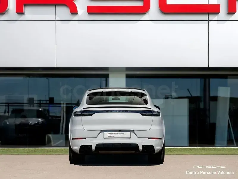 Usado Porsche Cayenne 460 CV (338 kW) 2021 Blanco SUV