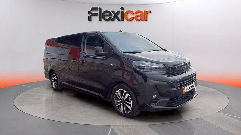 Usado Peugeot Traveller Business-Line 180 CV (132 kW) 2024 Negro Monovolumen