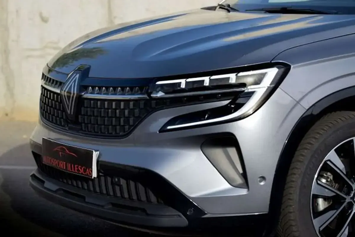 Usado Renault Austral Techno 200 CV (147 kW) 2023 Gris SUV