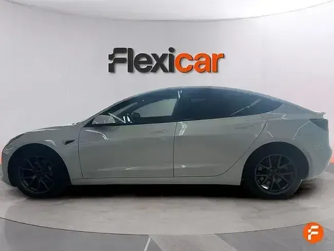 Usado Tesla Model 3 RWD 239 kW (325 CV) 2021 Blanco Berlina