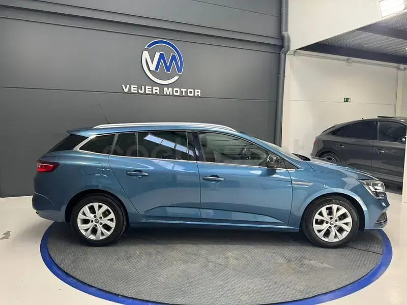 Usado Renault Mégane GrandTour LIMITED 115 CV (84 kW) 2019 Azul Familiar
