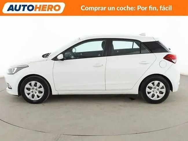 Usado Hyundai i20 85 HP (62 kW) 2017 Branco Sedan
