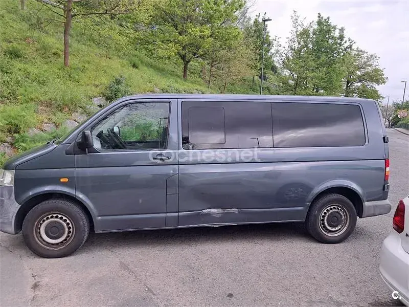 Usado VW Transporter 130 CV (95 kW) 2007 Gris / plata Van