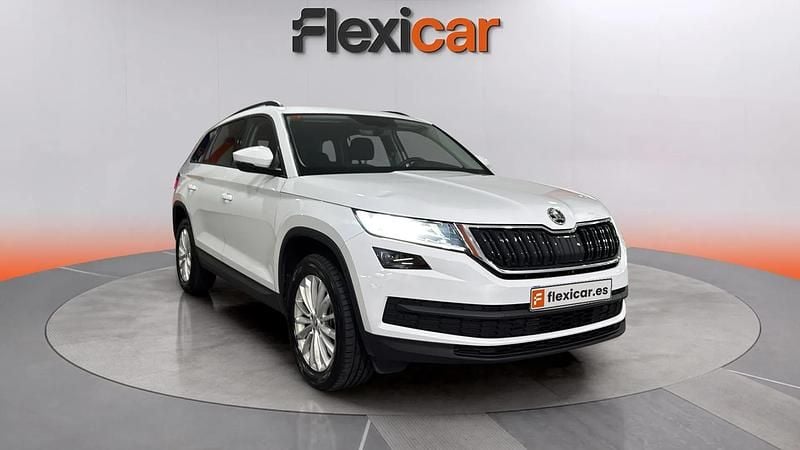 Usado Skoda Kodiaq Scout 4x4 150 CV (110 kW) 2021 Blanco SUV