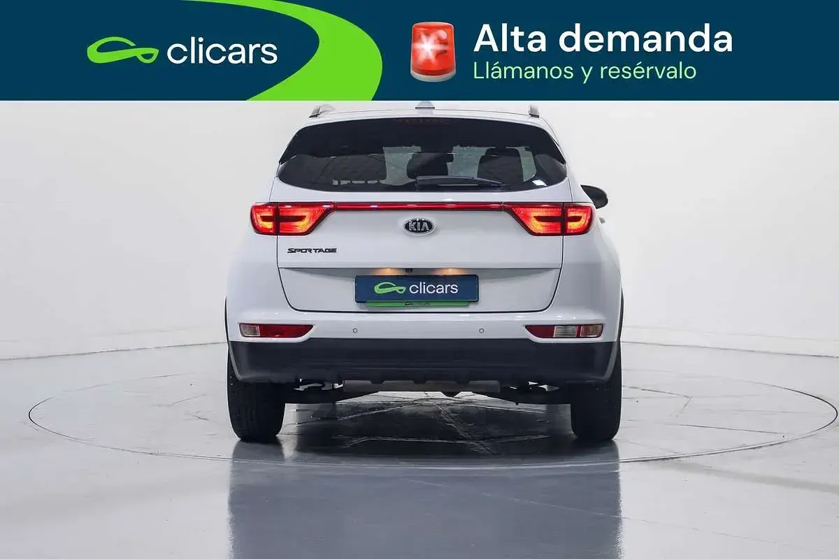 Usado Kia Sportage 132 CV (97 kW) 2018 Blanco SUV