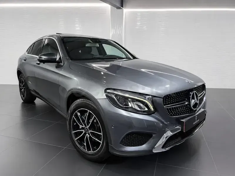 Usado Mercedes GLC220 170 CV (125 kW) 2017 Gris / plata SUV