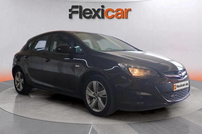 Marrón Usado 2016 Opel Astra Excellence Berlina | 8590 € (Buen precio) - Imagen 1/4