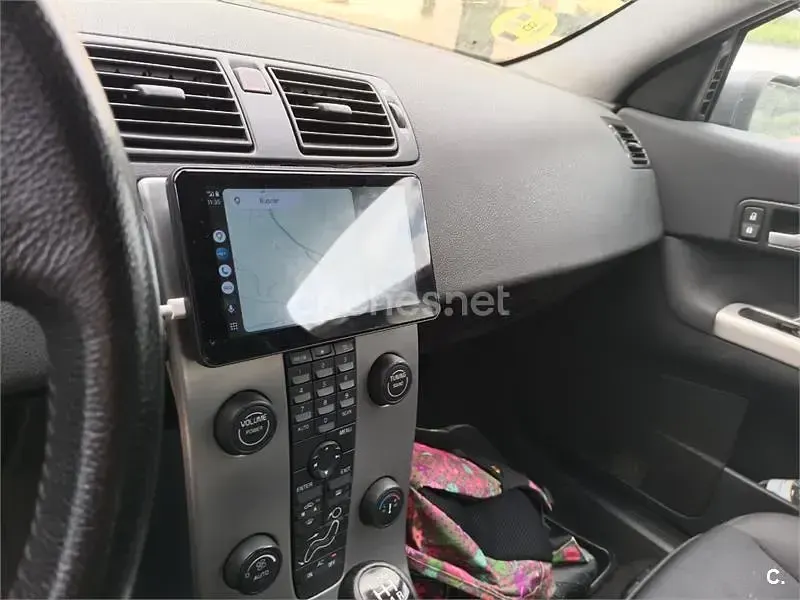 Usado Volvo C30 Kinetic 109 CV (80 kW) 2007 Marrón Utilitario