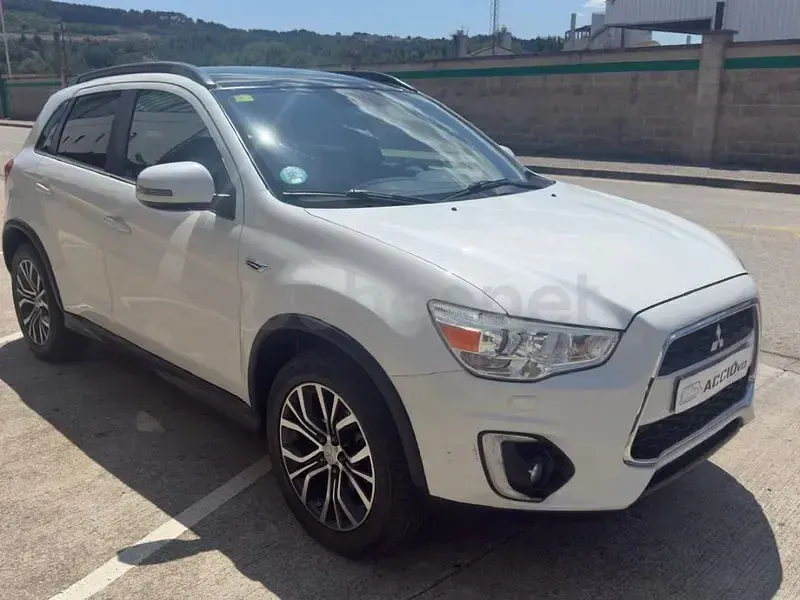 Usado Mitsubishi ASX 150 CV (110 kW) 2015 Blanco SUV