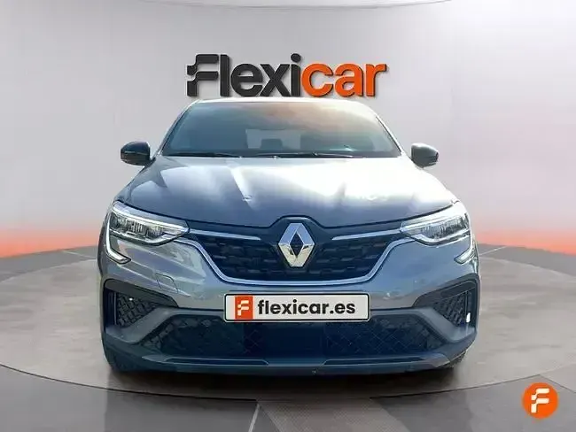 Usado Renault Arkana RS Line 145 CV (106 kW) 2022 Gris SUV