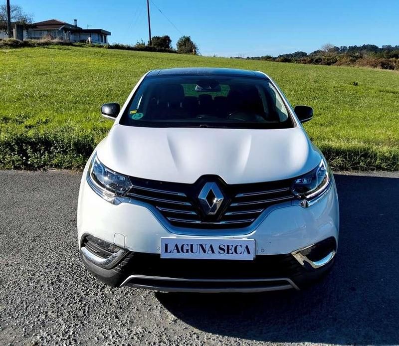 Usado Renault Espace Zen 160 CV (117 kW) 2018 Blanco Monovolumen