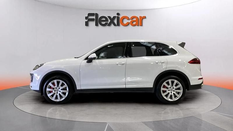 Usado Porsche Cayenne Turbo 520 CV (382 kW) 2015 Blanco SUV