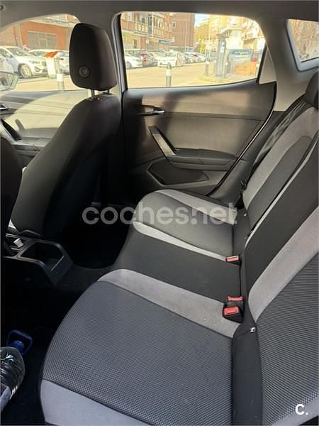 Usado Seat Ibiza Style Plus 95 CV (69 kW) 2018 Blanco Utilitario