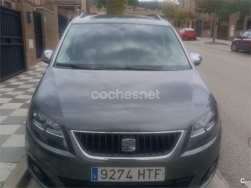 Gris / plata Usado 2013 Seat Alhambra Style Monovolumen | 13.300 € (Precio justo) - Imagen 1/4