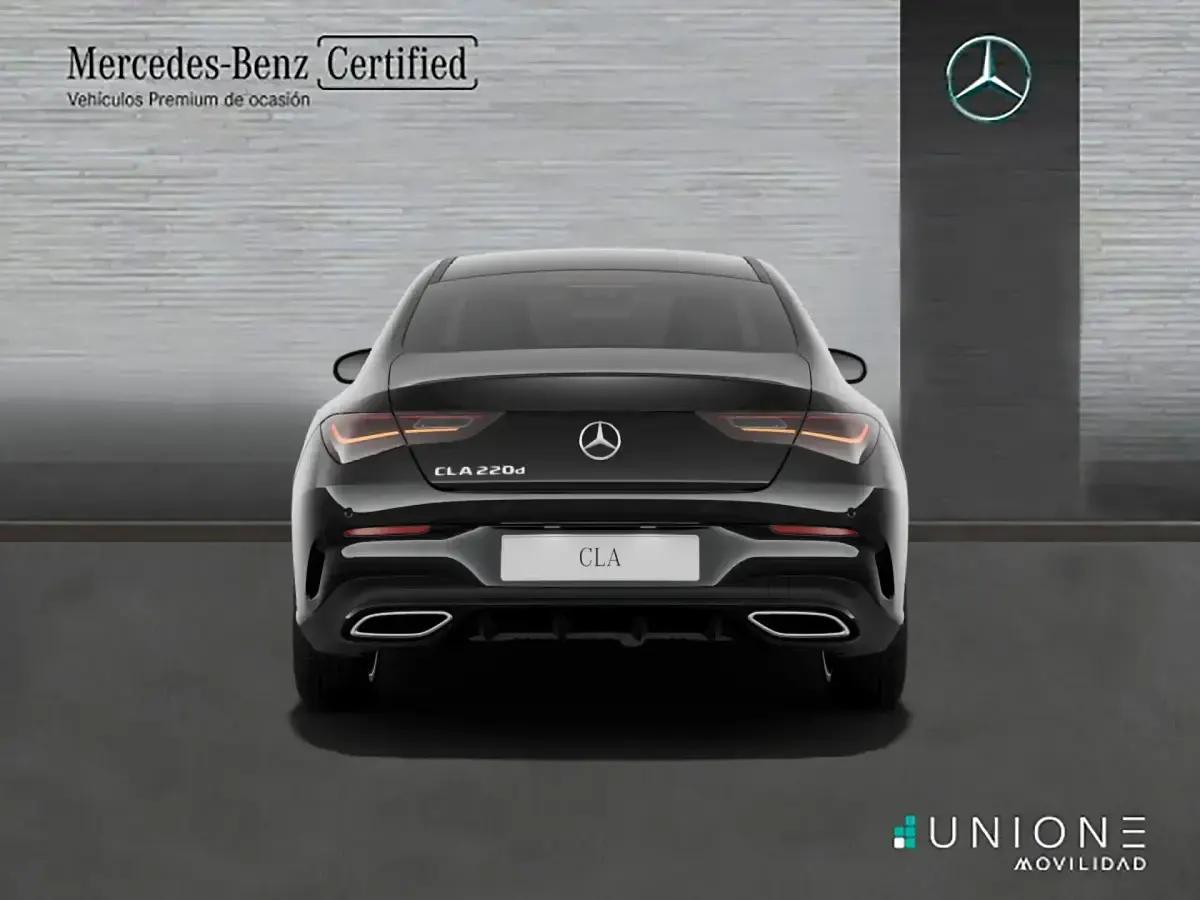 Usado Mercedes CLA220 190 CV (139 kW) 2025 Negro Berlina