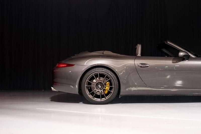 Gris Usado 2012 Porsche 911 Carrera Cabriolet Descapotable | 85.000 € - Imagen 1/4