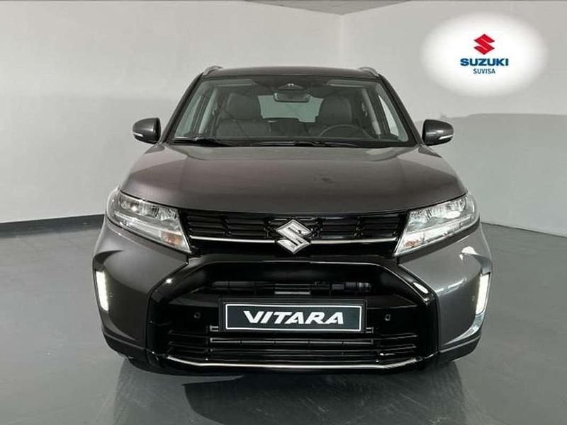 Usado Suzuki Vitara 110 CV (80 kW) 2025 Gris SUV