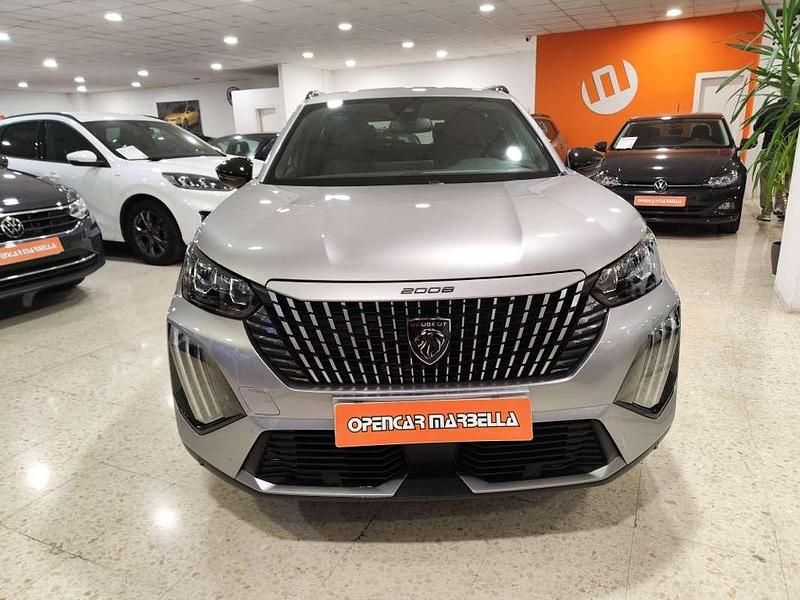 Usado Peugeot 2008 Allure 102 CV (75 kW) 2024 Gris SUV