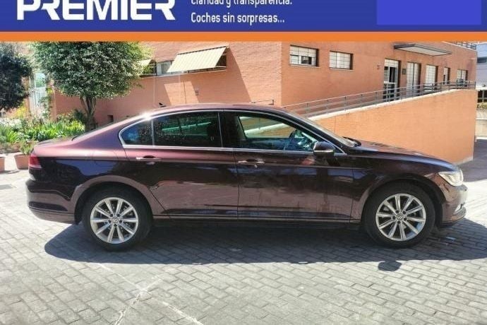 Usado 2018 VW Passat Advance Berlina | 18.490 € (Precio justo) - Imagen 1/4