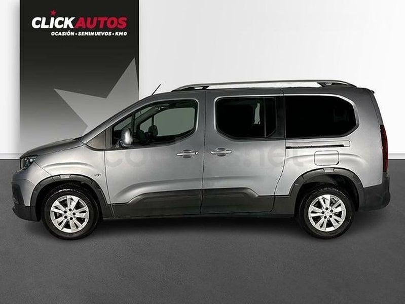 Usado Peugeot Rifter Allure 100 CV (73 kW) 2021 Gris / plata Monovolumen