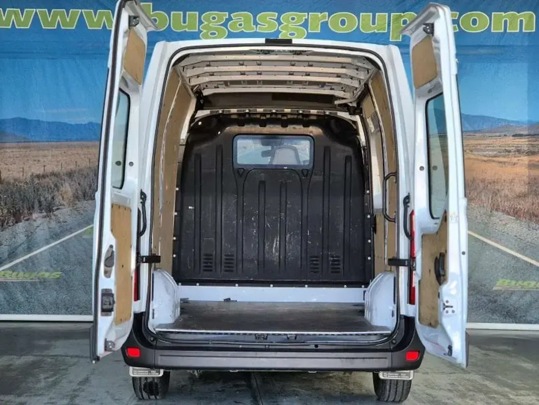 Usado Renault Master 135 CV (99 kW) 2021 Monovolumen