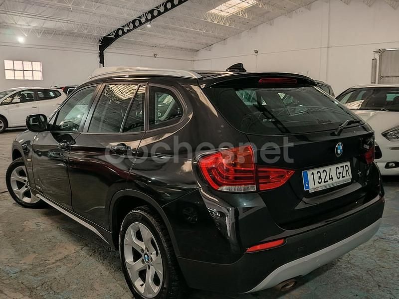 Usado BMW X1 177 CV (130 kW) 2011 Negro SUV