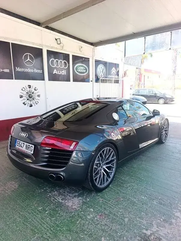 Usado Audi R8 Coupé 420 CV (308 kW) 2008 Gris Coupe