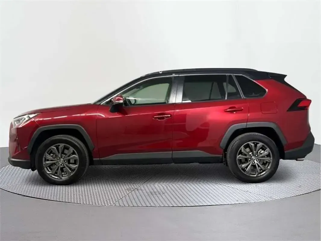 Usado Toyota RAV4 Hybrid Advance 218 CV (160 kW) 2022 SUV