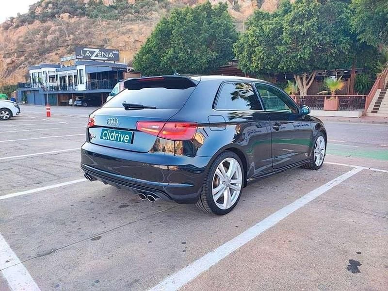 Usado Audi S3 Sportback S-Line 300 CV (220 kW) 2014 Negro Utilitario