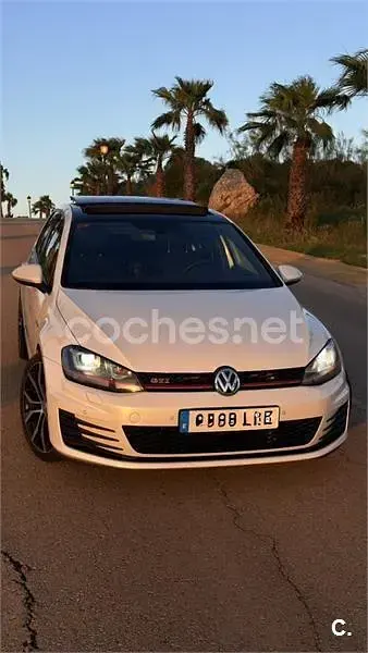 Usado VW Golf VII GTI 220 HP (161 kW) 2016 Branco Sedan