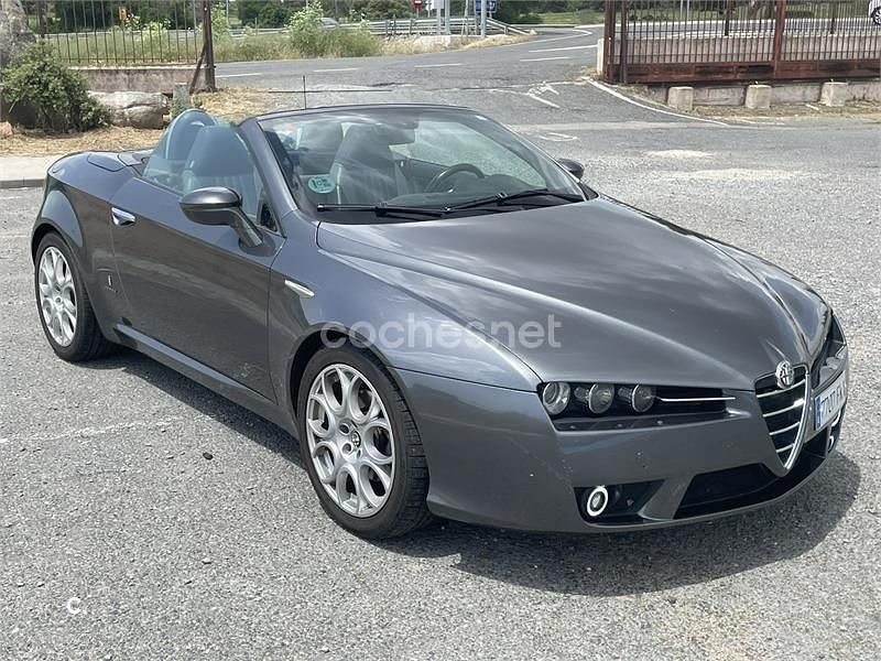 Usado Alfa Romeo Spider 185 CV (136 kW) 2007 Beige Descapotable