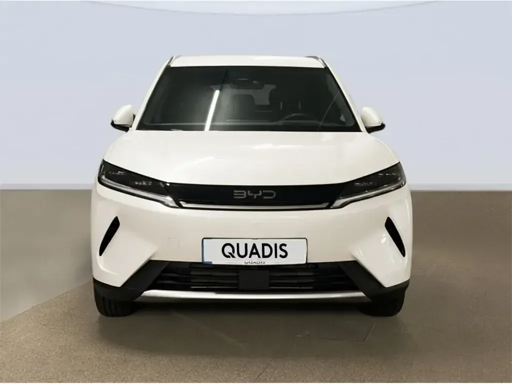 Nuevo BYD Atto 2 Boost 212 CV (155 kW) 2025 Skiing white SUV