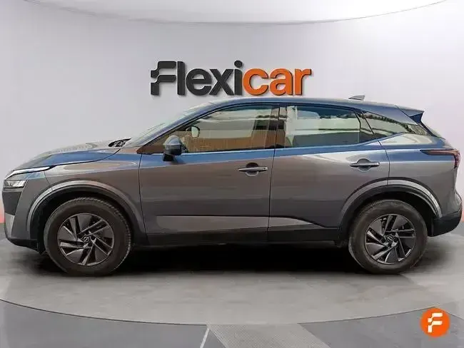 Usado Nissan Qashqai Acenta 140 CV (102 kW) 2024 Gris SUV