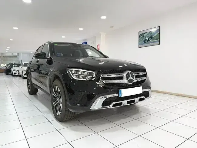 Usado Mercedes GLC300e 320 CV (235 kW) 2022 Negro SUV