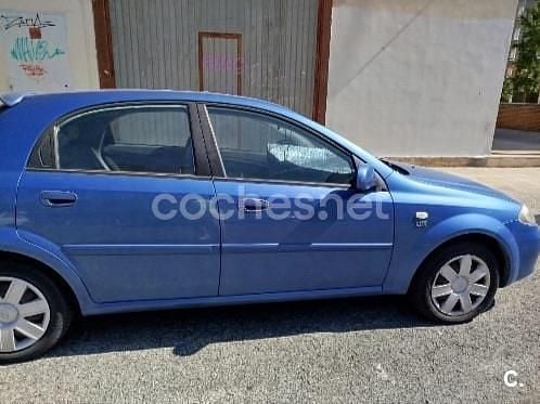Azul Usado 2004 Chevrolet Lacetti CDX Berlina | 2800 € (Buen precio) - Imagen 1/4