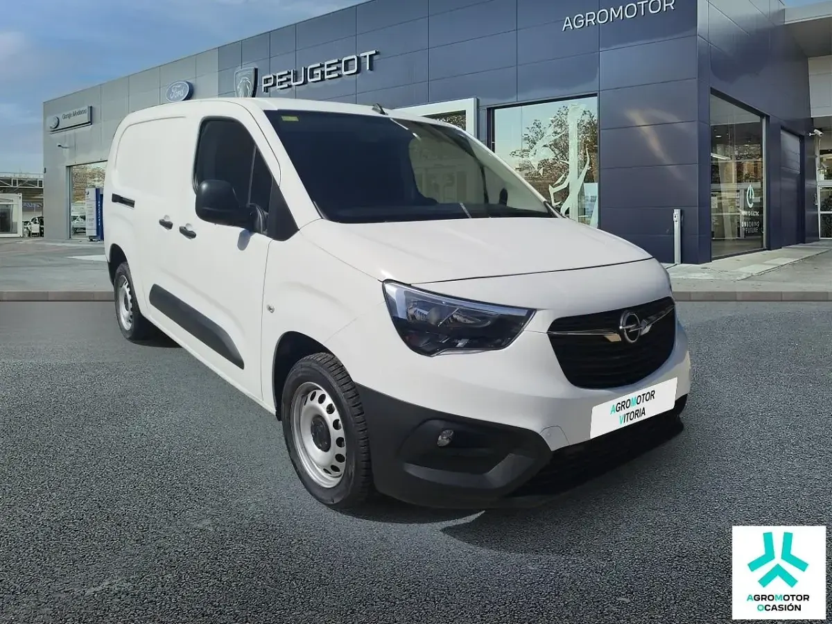 Usado Opel Combo 102 CV (75 kW) 2021 Blanco Monovolumen