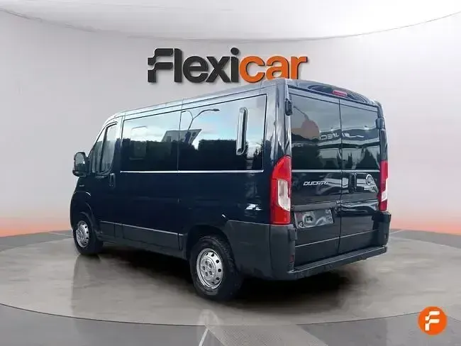 Usado Fiat Ducato 150 CV (110 kW) 2025 Azul Van