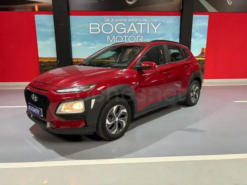 Usado Hyundai Kona Style 141 CV (103 kW) 2020 Granate SUV