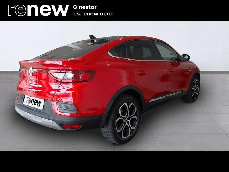 Usado Renault Arkana Zen 140 CV (102 kW) 2022 Rojo SUV