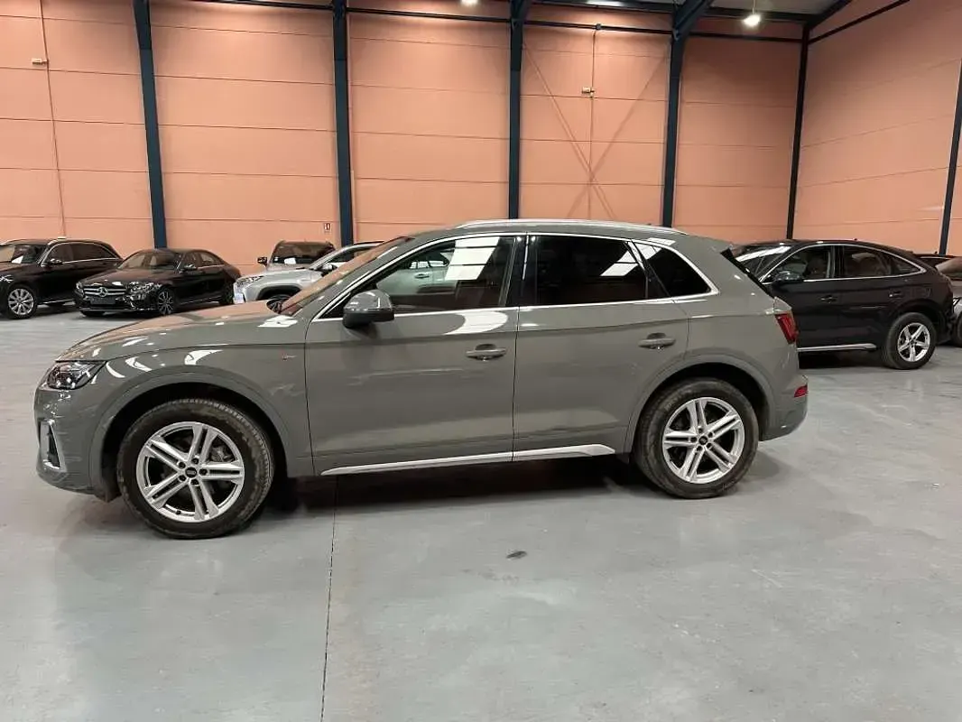 Usado Audi Q5 S-Line 204 CV (150 kW) 2022 Gris SUV