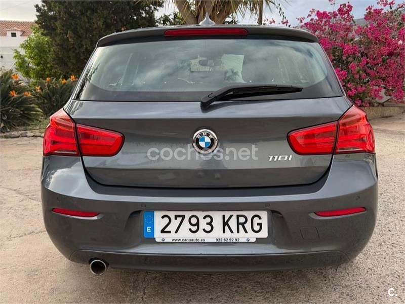 Usado BMW 118 136 CV (100 kW) 2018 Gris / plata Utilitario