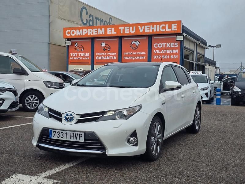 Blanco Usado 2014 Toyota Auris Hybrid Berlina | 13.500 € (Precio justo) - Imagen 1/4