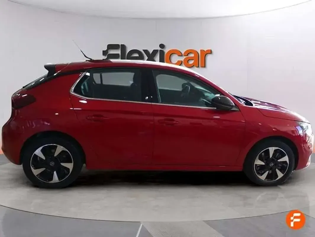 Usado Opel Corsa Elegance 100 kW (136 CV) 2021 Burdeos Utilitario