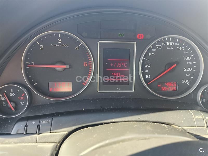 Occasion Audi A4 130 PK (95 kW) 2004 Grijs Sedan