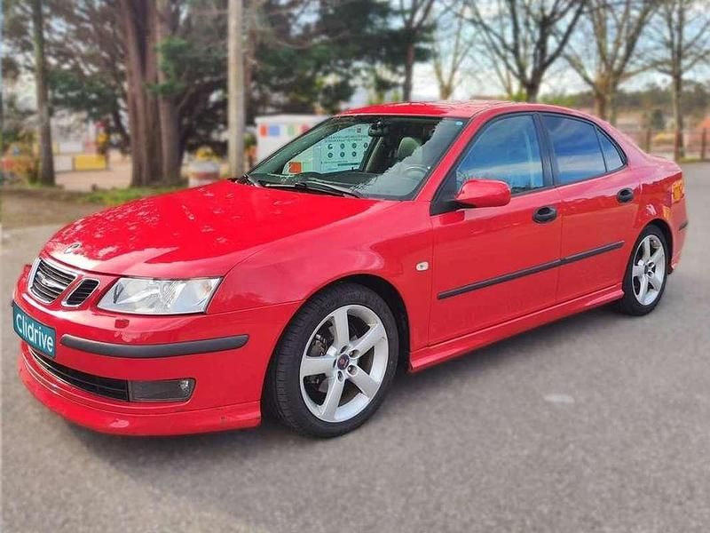 Usado Saab 9-3 Vector 150 CV (110 kW) 2005 Rojo Berlina