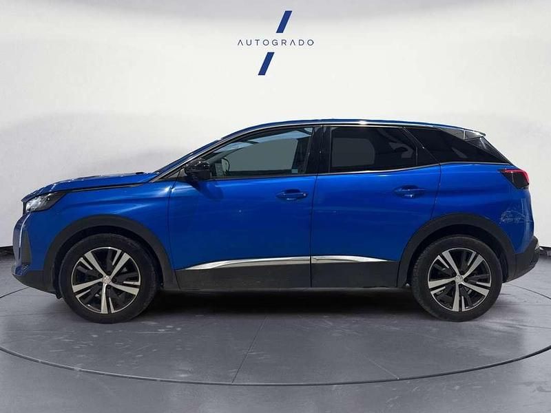 Usado Peugeot 3008 Allure 131 CV (96 kW) 2023 Azul SUV