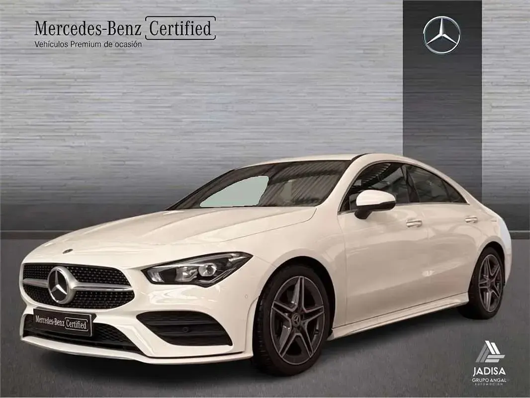 Usado Mercedes CLA200 150 CV (110 kW) 2025 Berlina