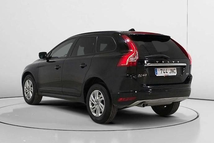 Usado Volvo XC60 Kinetic 150 CV (110 kW) 2016 SUV